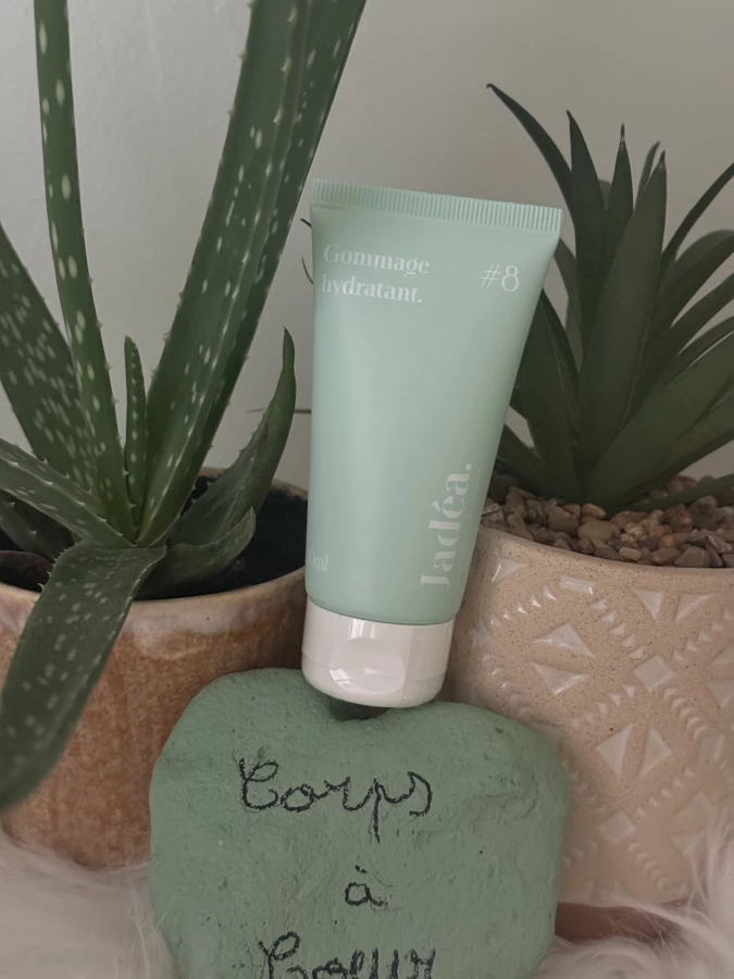N°8 Hydrater Gommage Hydratant Jadéa