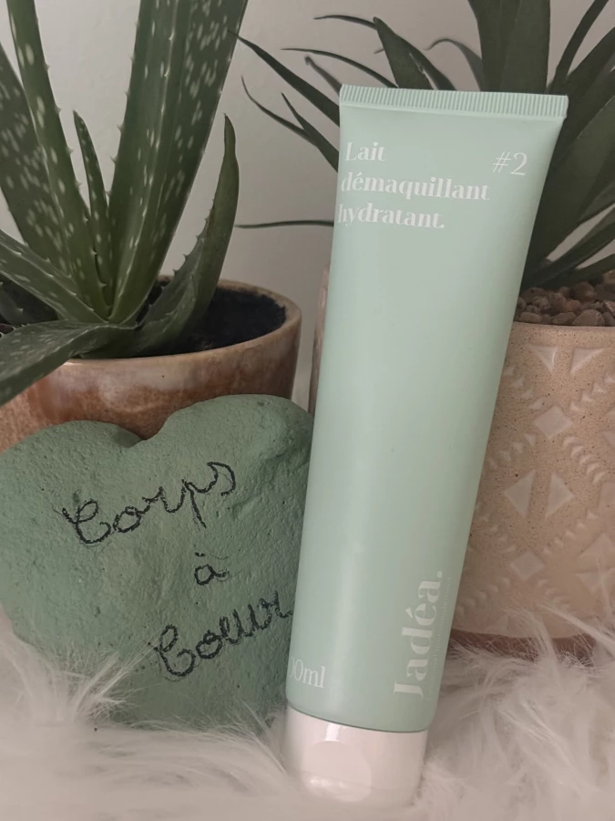 N°2 Hydrater Lait démaquiillant Jadéa