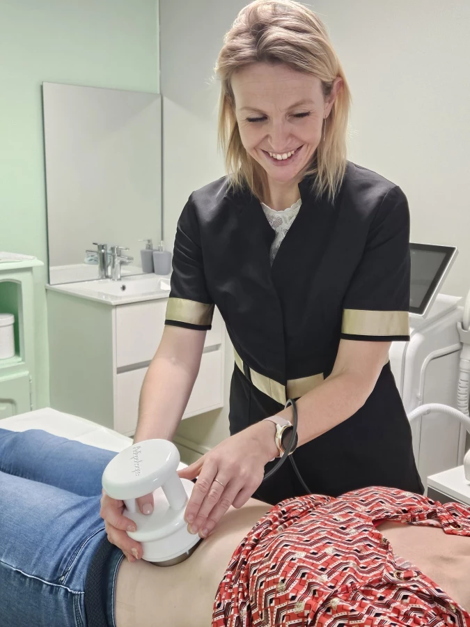 Adipologie à Mézidon Canon – Votre soin minceur haute technologie près de Caen